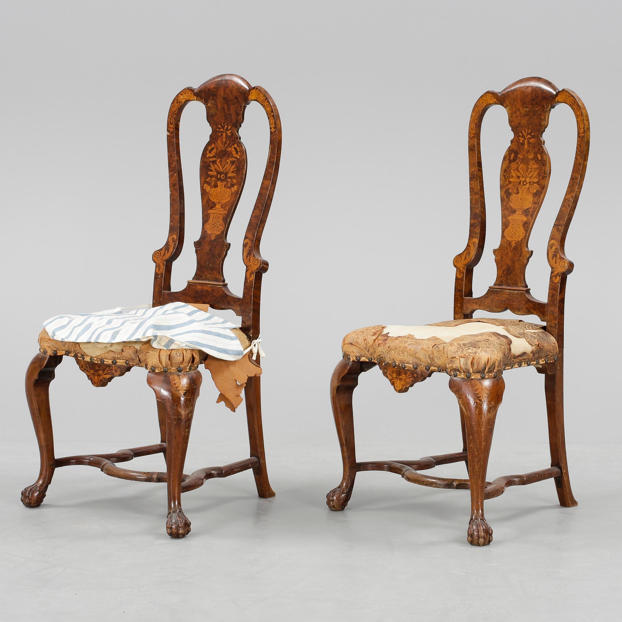 STOLAR, ett par, senbarock, 1700-tal.