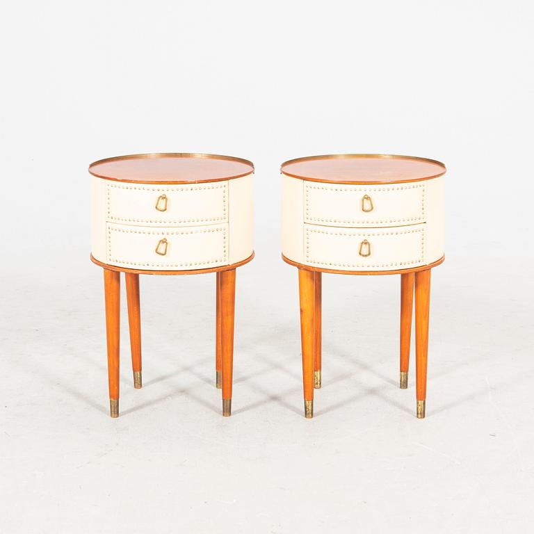 Sängbord, ett par, Halvdan Petterssons Möbelfabrik, Tibro, 1900-talets mitt.