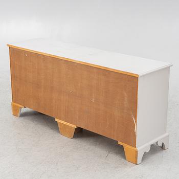 A chest of drawers, second half of the 20th Century.