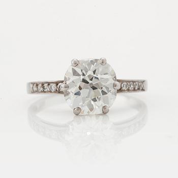 791. A RING set with an old-cut diamond.