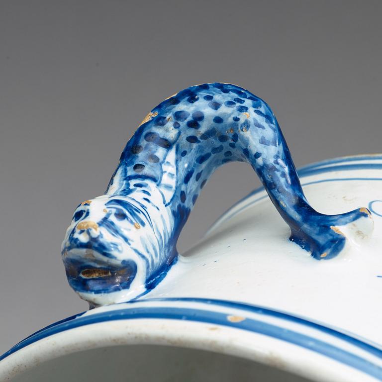 Rörstrand, A faience tureen, Rörstrand, 18th Century, dated 25/7 (17)51.