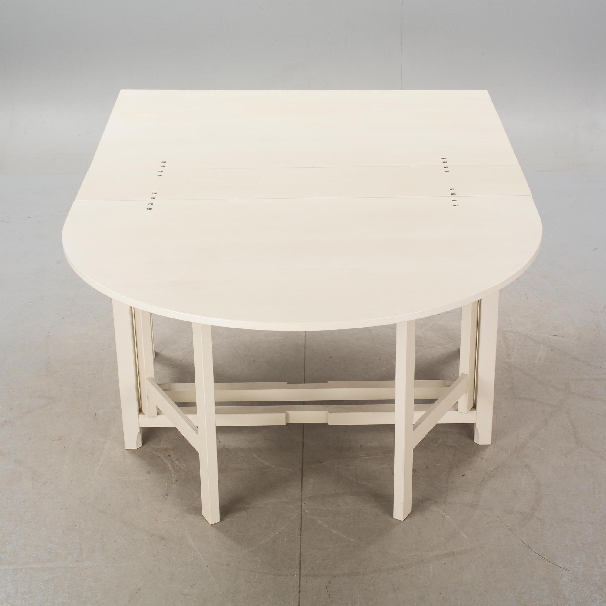 SLAGBORD, "Bergslagen", ur IKEA:s 1700-talsserie.