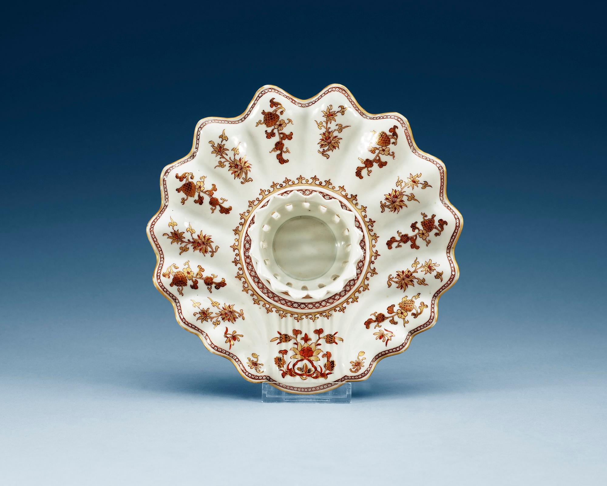 An enamelled trembleuse, presumably Samson.