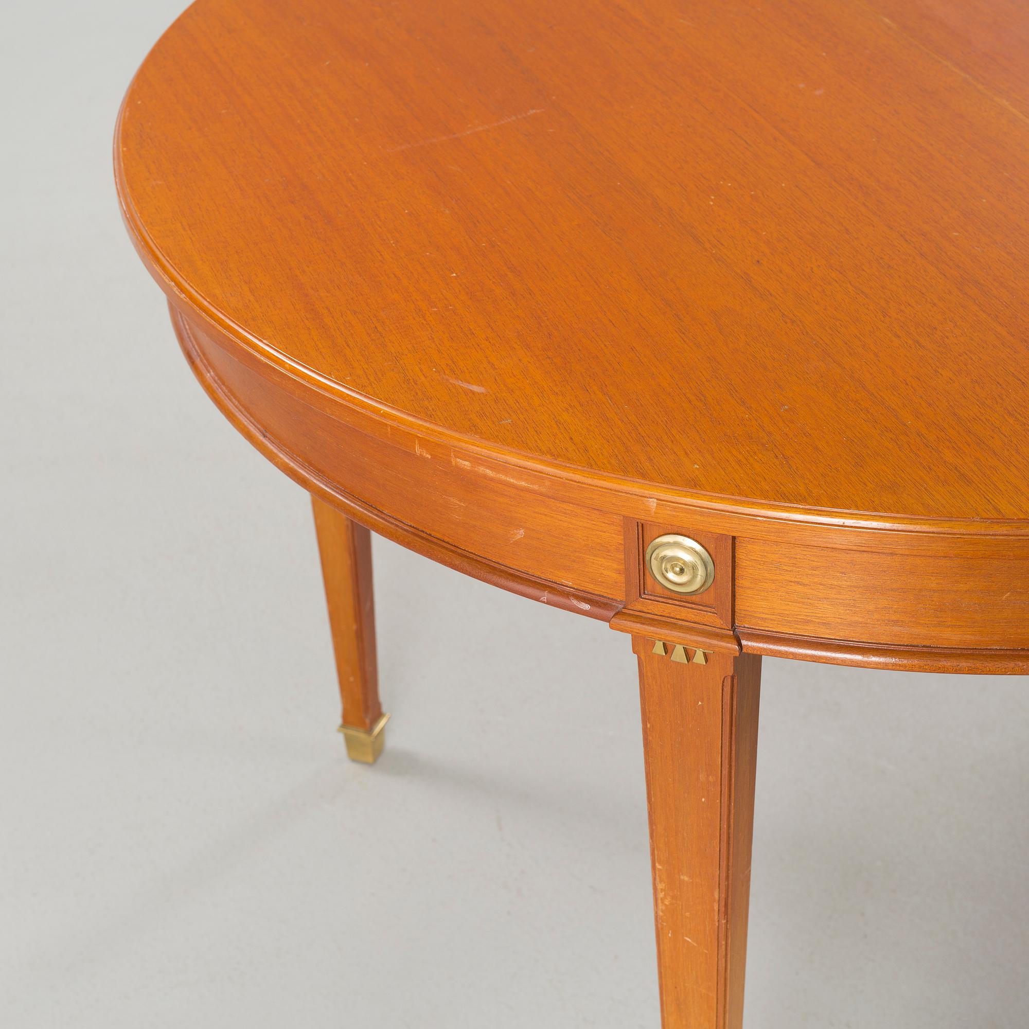 A gustavian style dining table, second half of the 20th century.