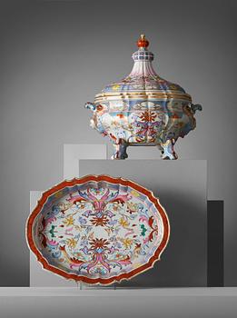 504. A rare large, finely painted tureen with cover and stand, Qing dynasty, Qianlong (1736-95).