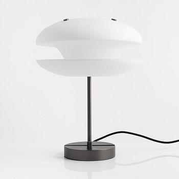 A 'Yoyo' table lamp from Norr11.
