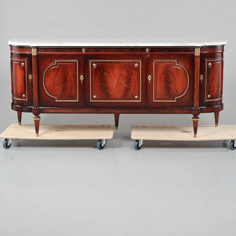 SIDEBOARD, gustaviansk stil, sent 1900-tal.