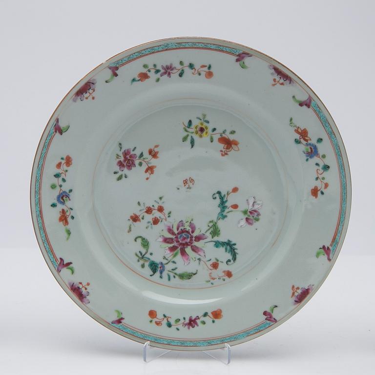 Tallrikar, 4 st, Kina, Qianlong (1736-95).