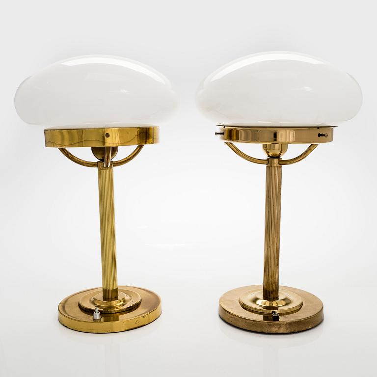 A pair of table lamps, manufacturer KT-valaistus Finland, late 20th century.