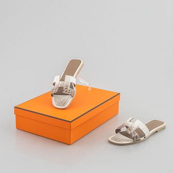 Hermès, Sandals, "Oran Himalaya", size 38 1/2.