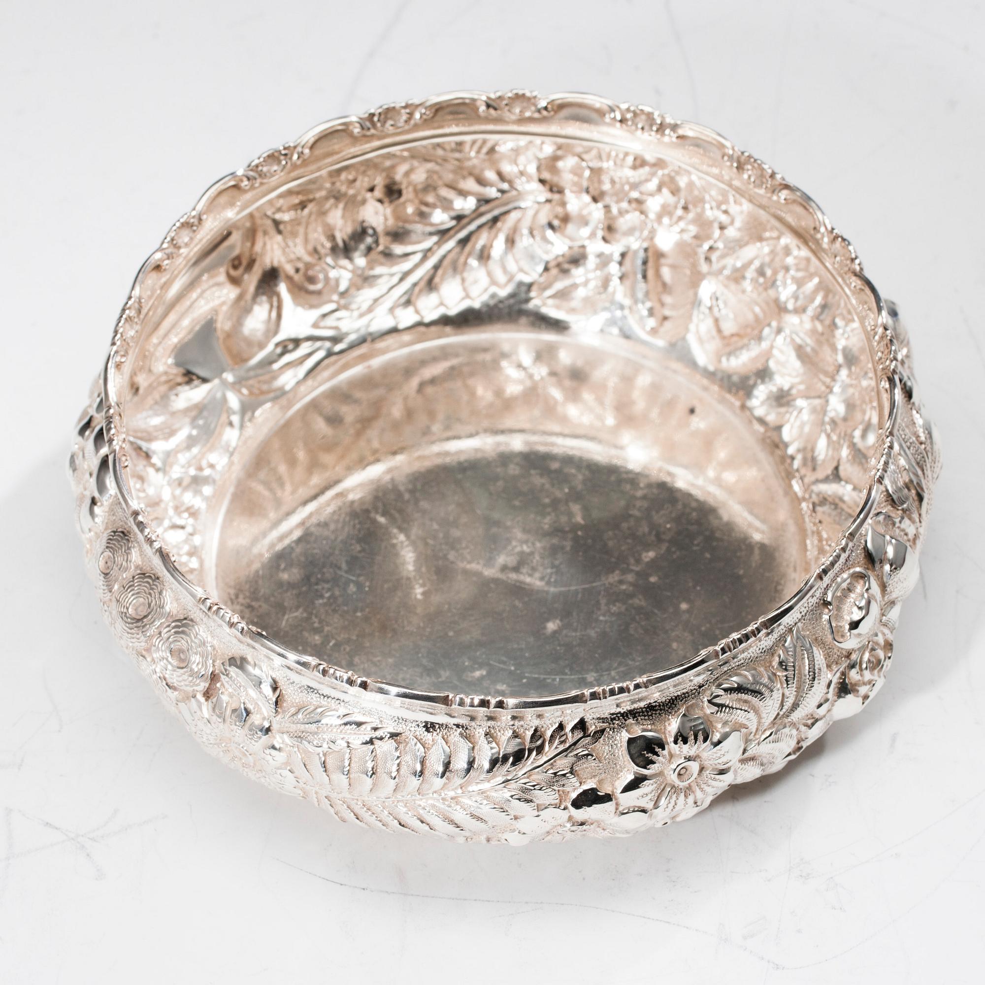 FLASKUNDERLAG, 925 silver. USA tidigt 1900-tal. Vikt 136 g.