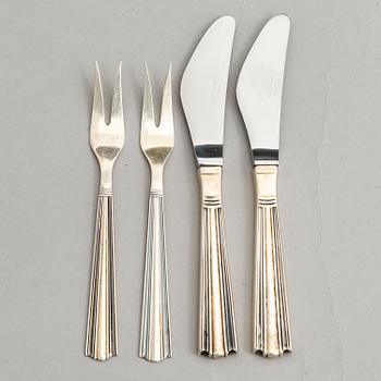 HOLGER RASMUSSEN, ATERIMIA ja LASINALUSIA, 56 osaa, hopeaa 916/925, "Margit", Hopeatehdas oy, Helsinki 1960-luku.