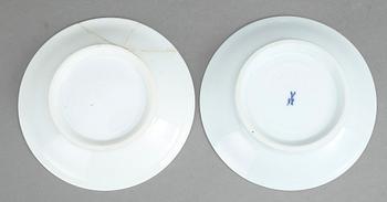 KOPPAR MED FAT,  2 st, porslin, empire/empiretyp, 1800-talets första hälft - 1900-talets första hälft.