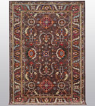 A carpet Zeigler design, ca 305 x 208 cm.