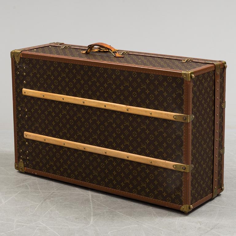 TRUNK/WARDROBE, Louis Vuitton.