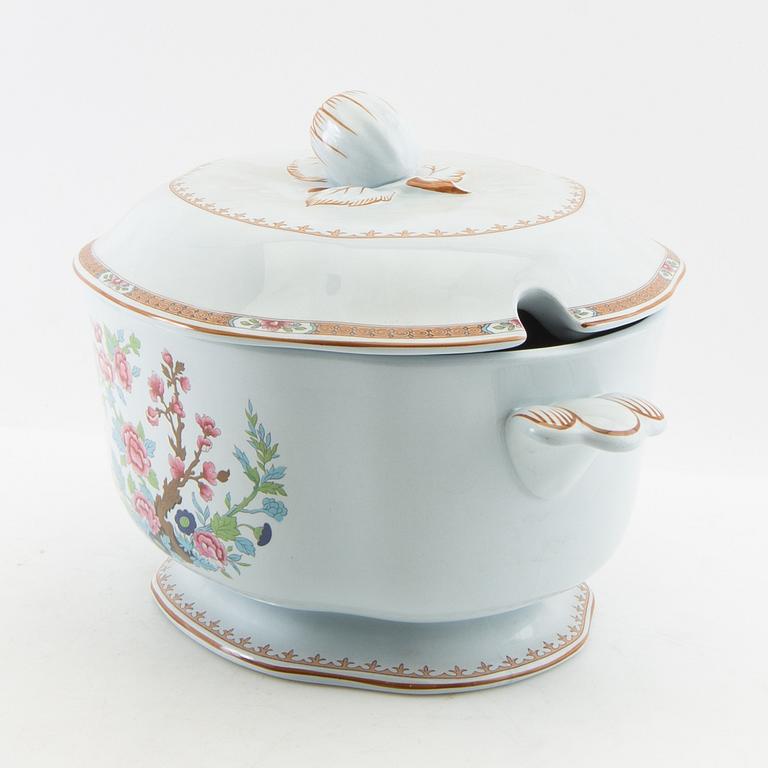 Rörstrand, service, 49 pieces, "Lotus", second half of the 20th century.