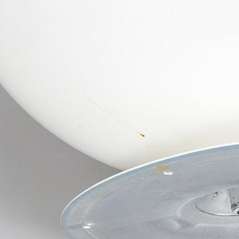 Eero Aarnio, a 'Ball Chair' for Adelta, 2008.