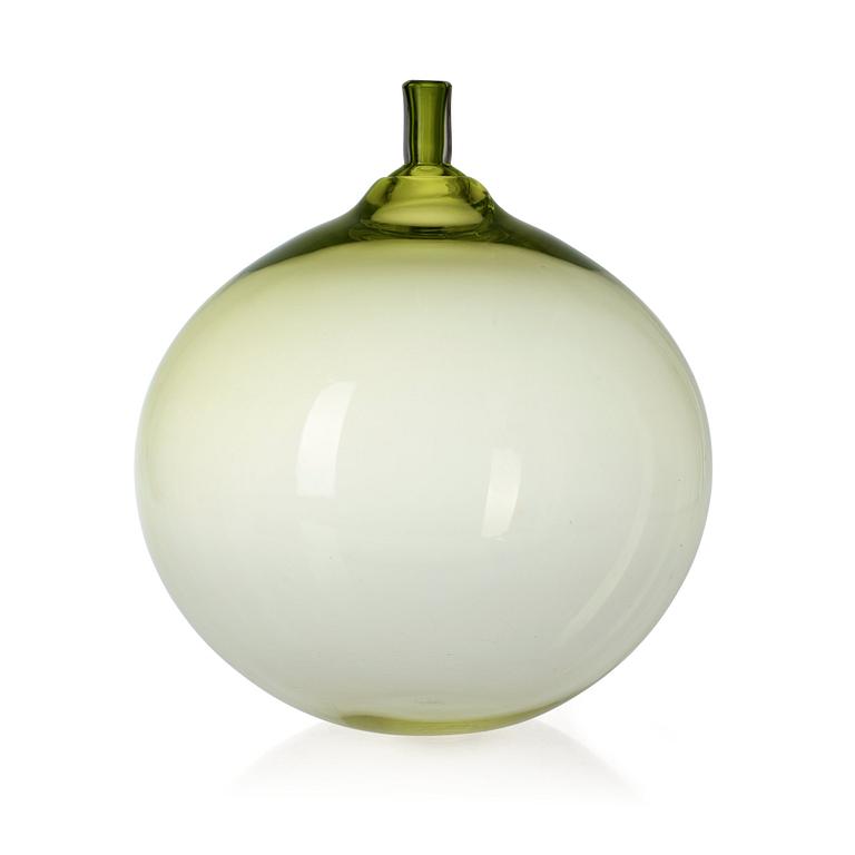 An Ingeborg Lundin green glass vase, Orrefors.