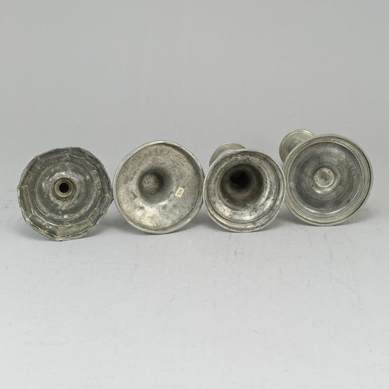 4 pewter candlesticks, 18-19th century.