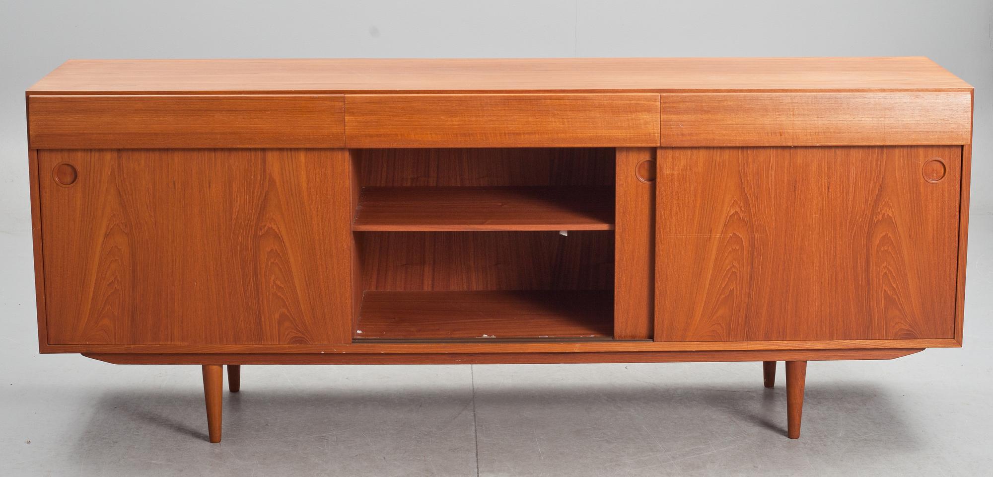 SIDEBOARD, 1900-talets andra hälft.