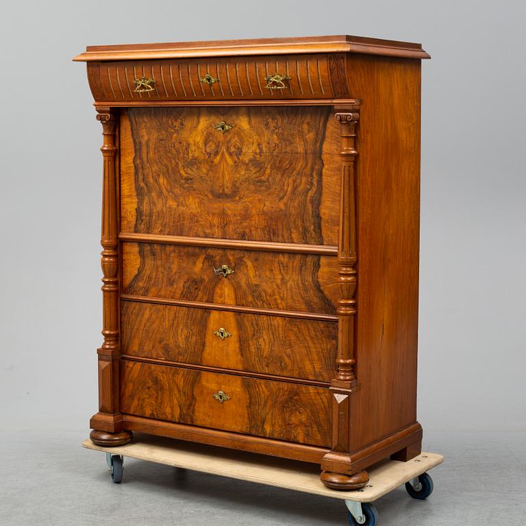 CHIFFONJÉ, sent 1800-tal.
