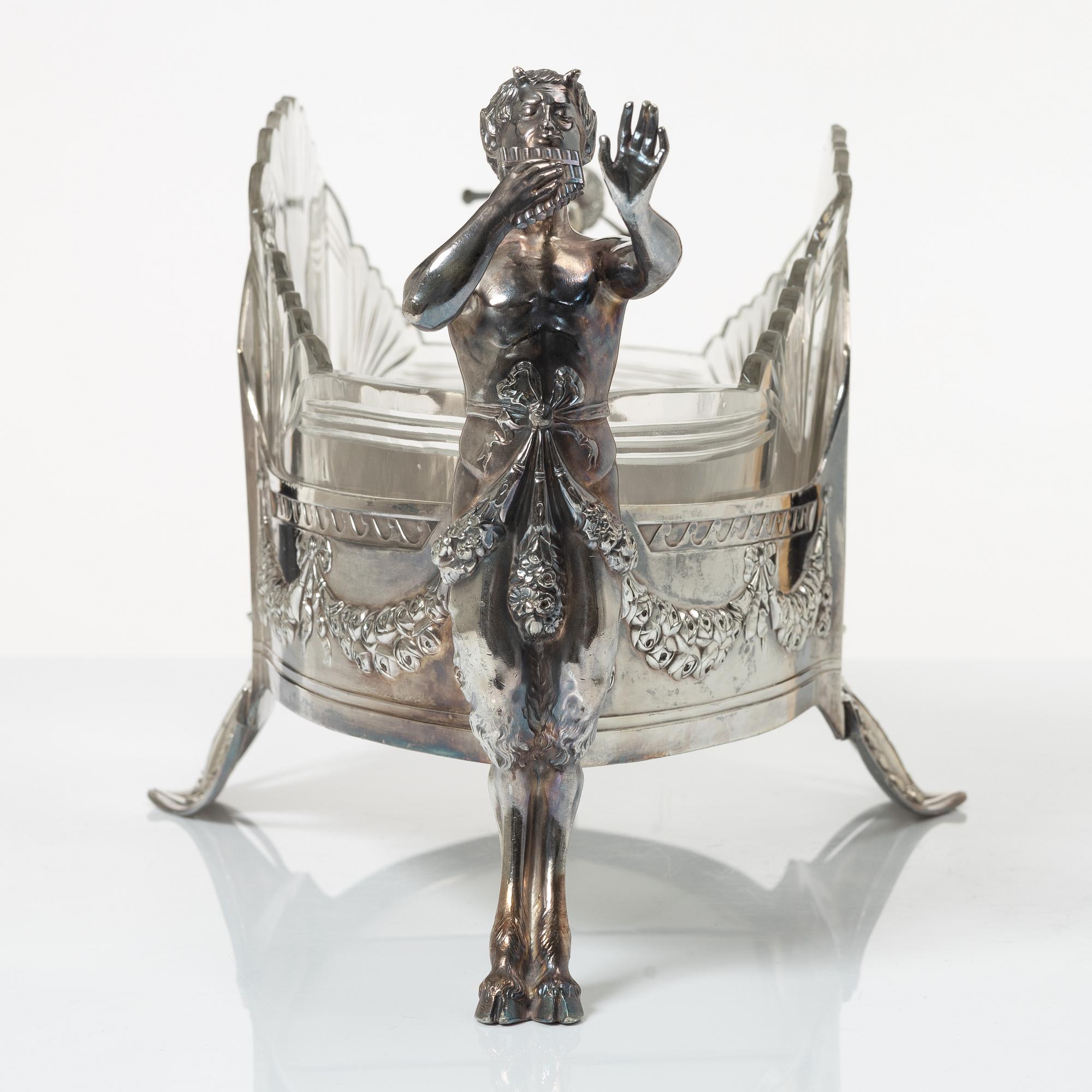 Jardinière, Art Nouveau, Württembergische Metallwarenfabrik (WMF) early 20th century.