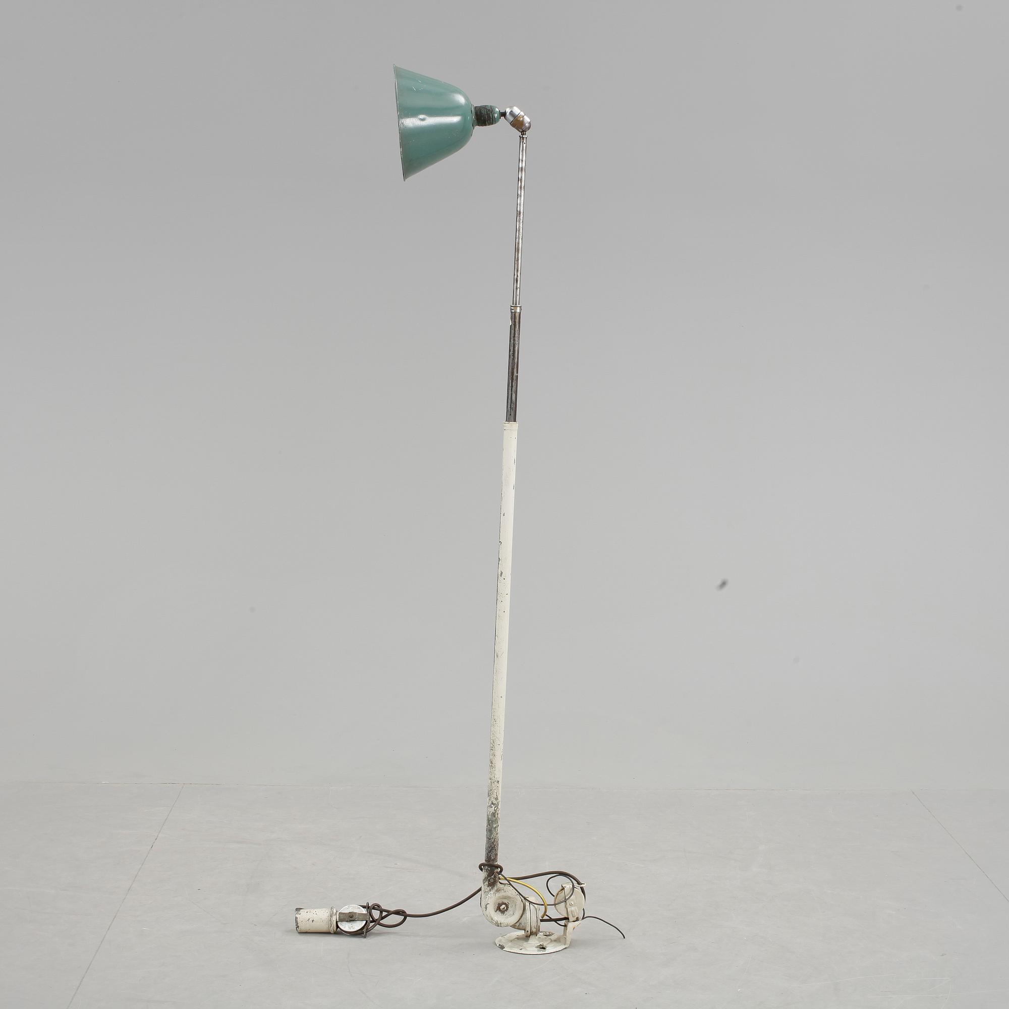 INDUSTRILAMPA, "Triplex", 1900-tal.