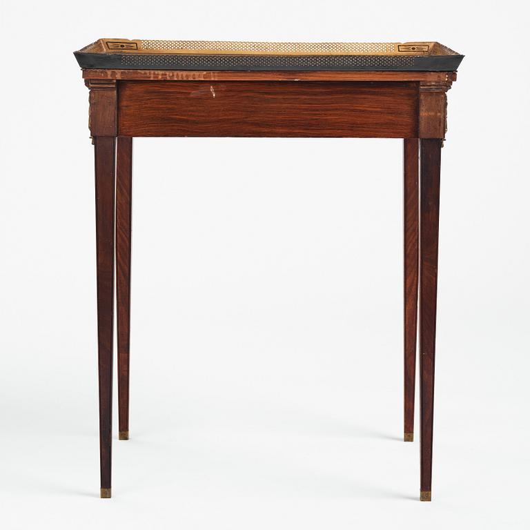 A late Gustavian early 19th century tray table.