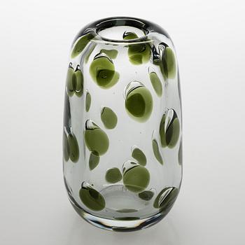 Saara Hopea, vase, “Panther”, signed S. Hopea Nuutajärvi Notsjö -55.