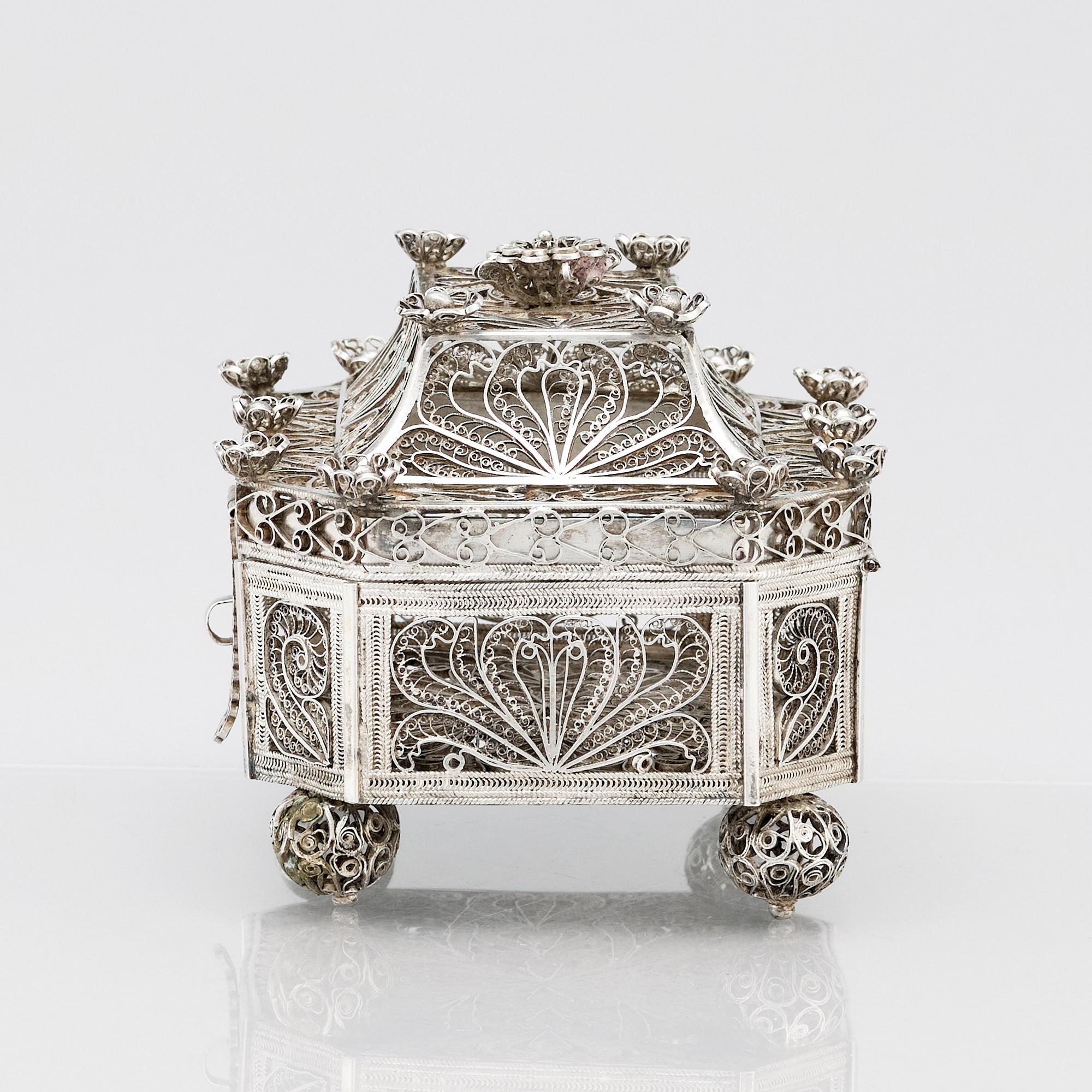 Skrin, silver, filigran, möjligen Vasily Potsov, Moskva 1843.