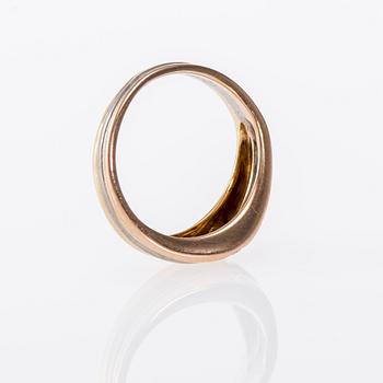 SORMUS, Cartier, 18K kolmivärikultaa, kolme timanttia. Paino 3,6 g.