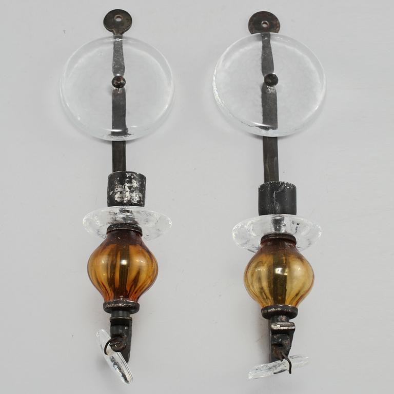 VÄGGLJUSSTAKAR, ett par, Erik Höglund, Boda, 1900-talets fjärde kvartal.