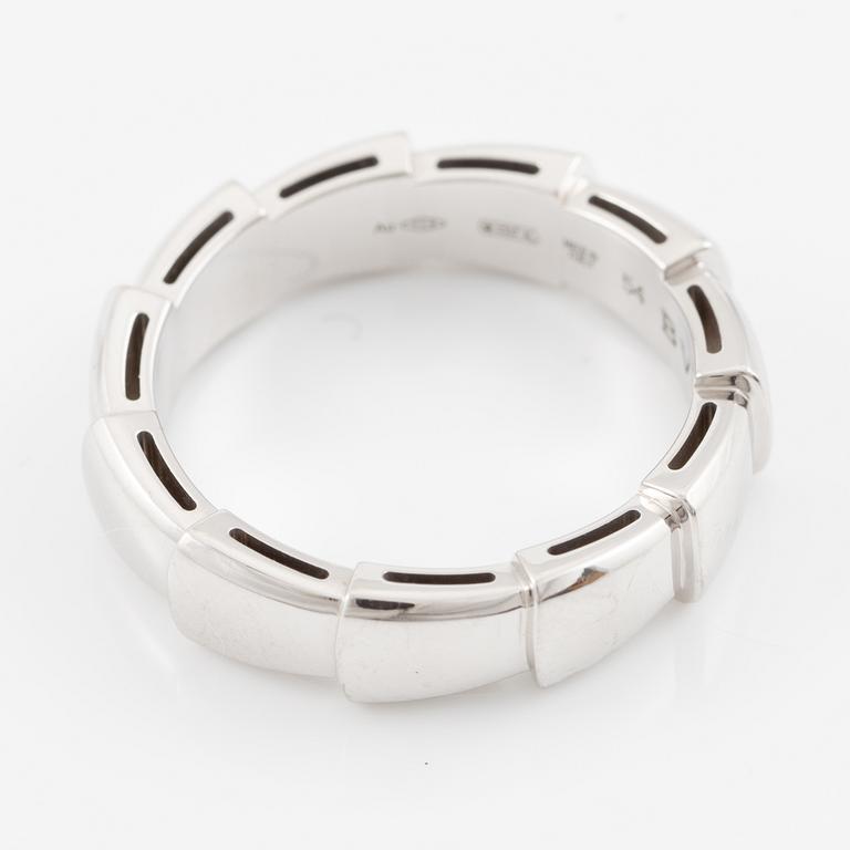 Bulgari ring "Viper" 18K white gold.