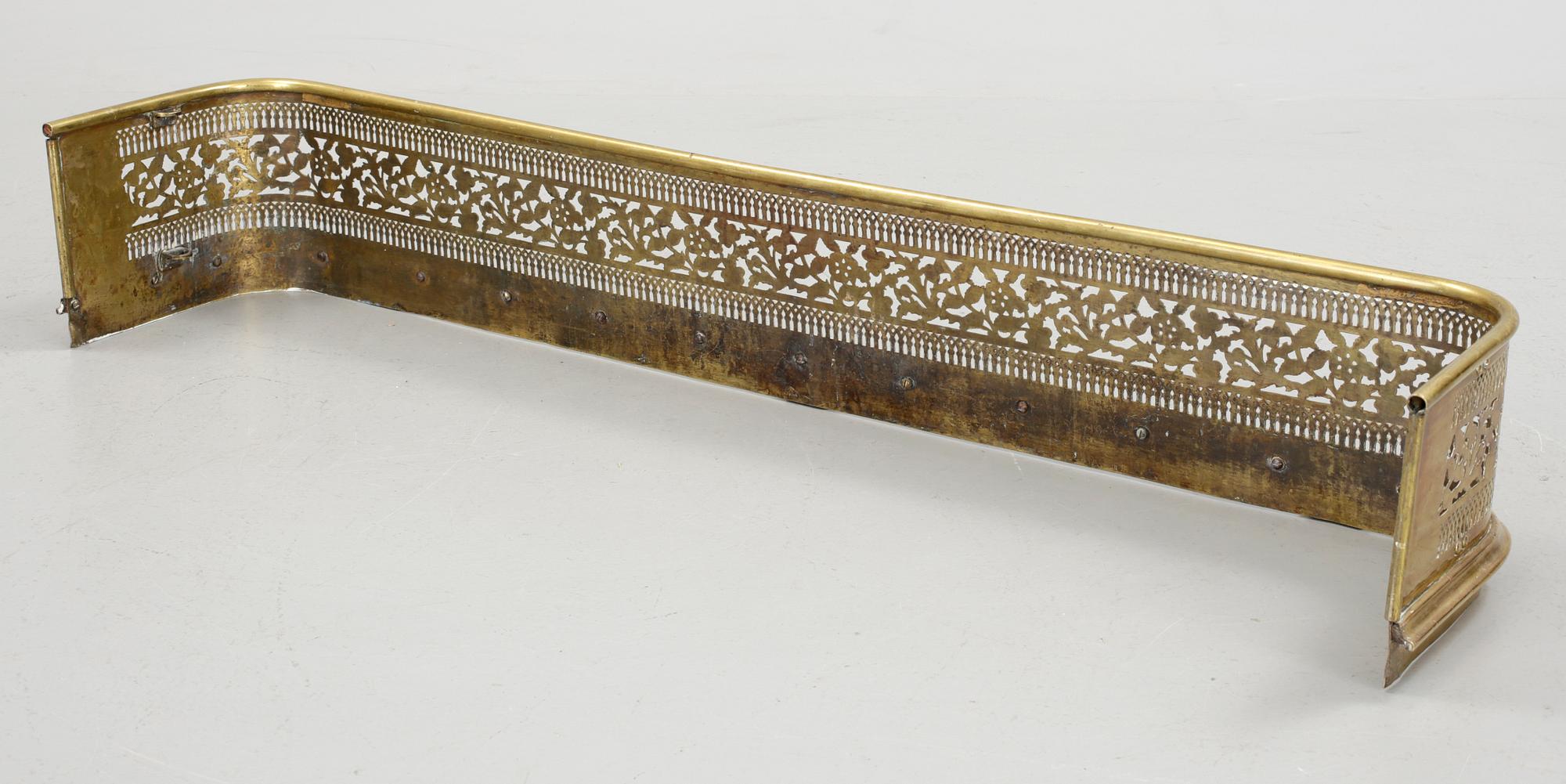 BRASSKYDD, kring sekelskiftet 1800/1900.