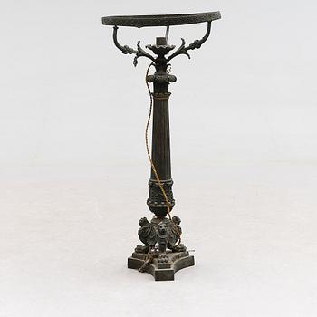 BORDSLAMPA, brons, empire, 1800-tal.