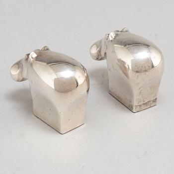 GUNNAR CYRÉN, two silverplated zinc figurines, Danish design, Japan.