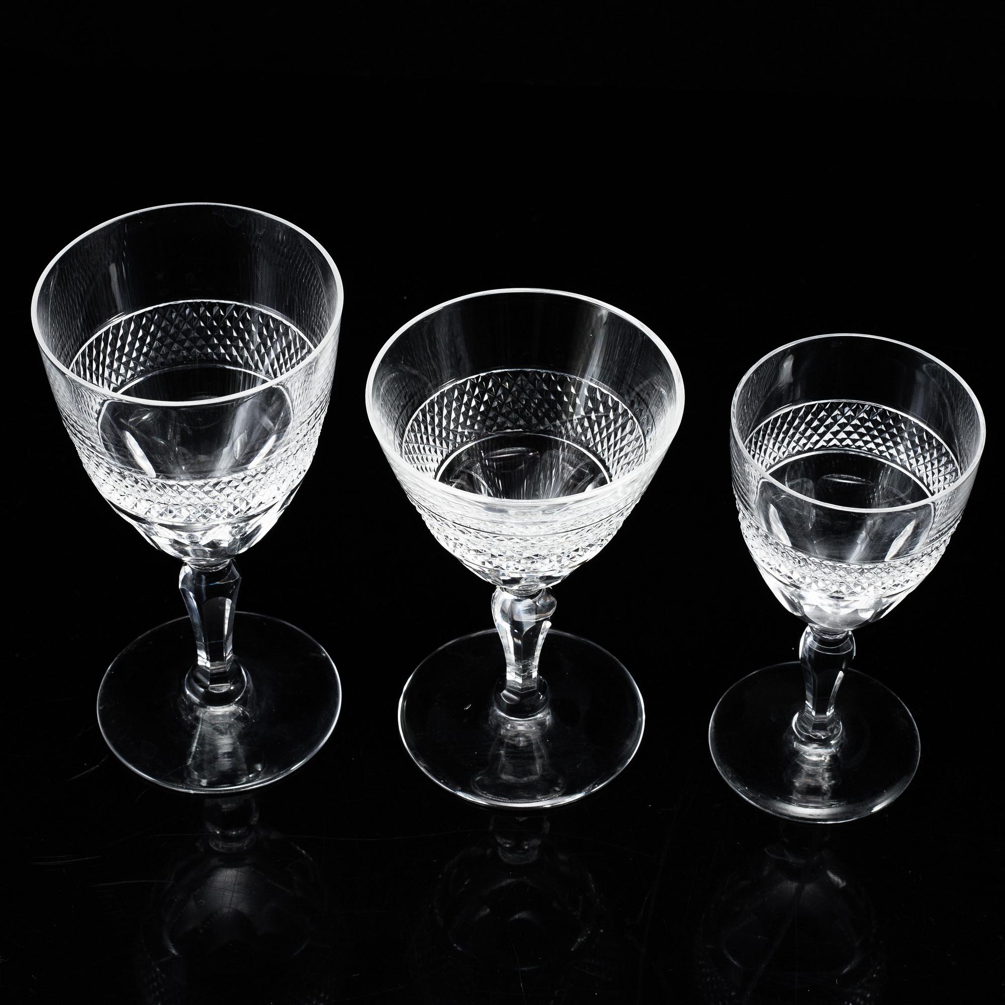 An Edward Hald part 'Rio' glass service, Orrefors (28 pieces).