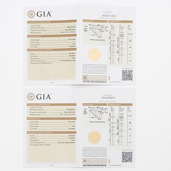 Earrings, a pair, 18K white gold set with round brilliant-cut diamonds totalling 1.03 ct, accompanied by a GIA dossier.