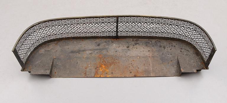 BRASSKYDD, viktoriansk, England, 1800-talets andra hälft.