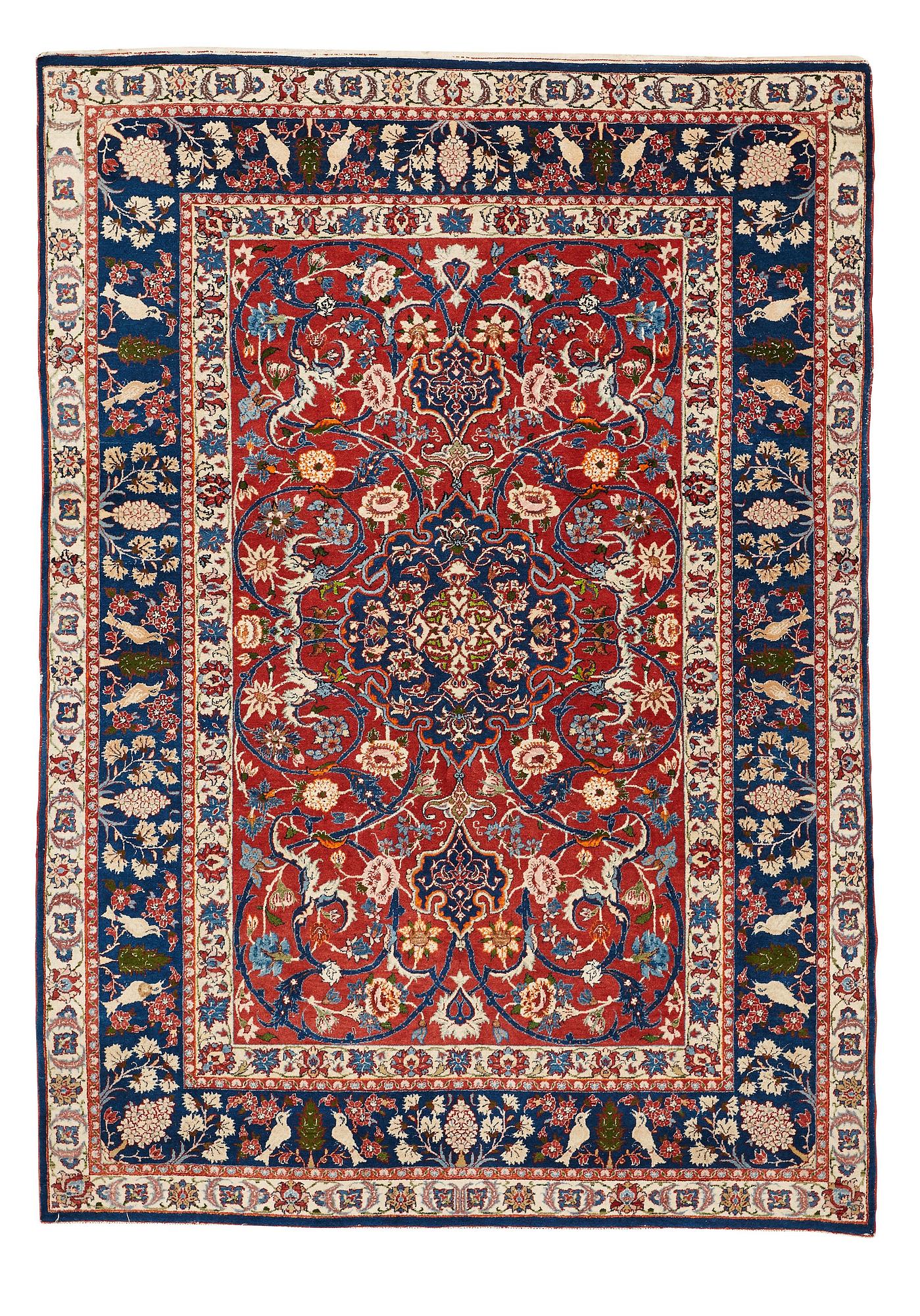 Matto, semi-antique Esfahan, ca 213 x 151 cm (as well as 1-2 cm flat weave at one end).