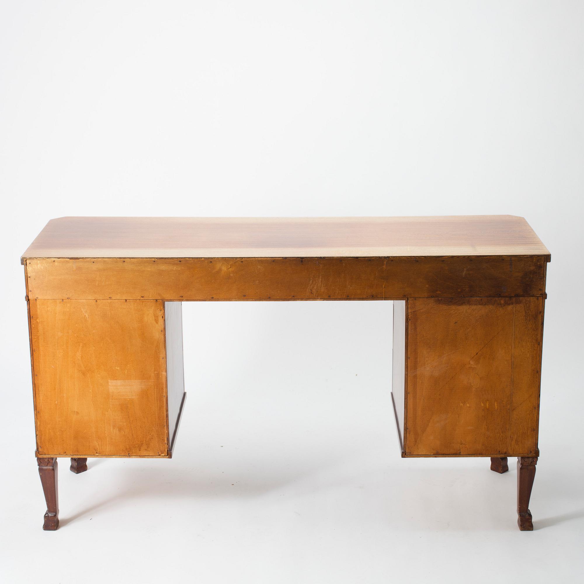 SIDEBOARD / SKRIVBORD, 1900-talets mitt.