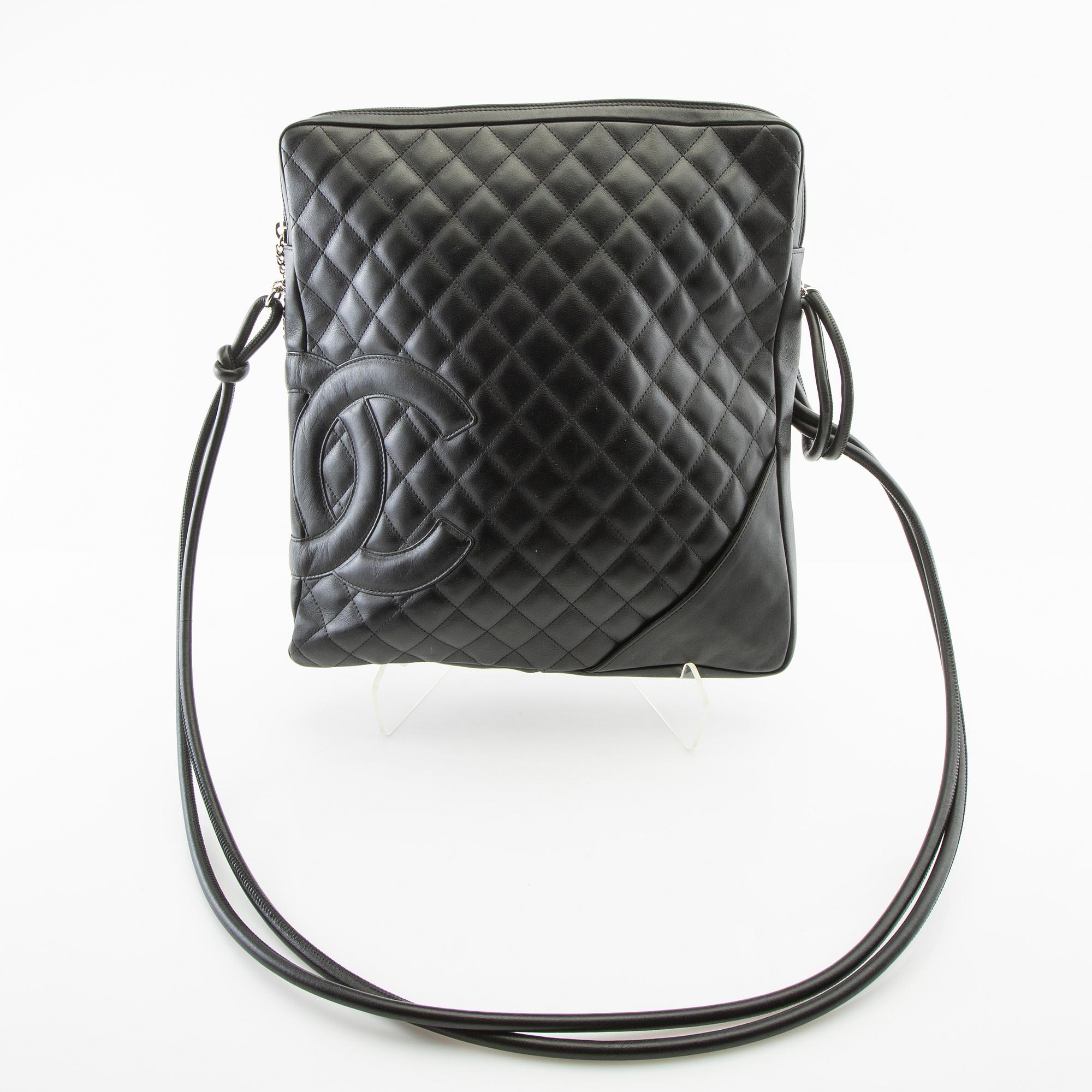 Chanel,.