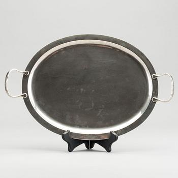 An 1810/20's Austrian-Hungarian silver tray, length 40 cm, weight ca 564 gr.