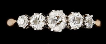 672. RING, 5 st gammalslipade diamanter, tot. ca 0.60 ct.