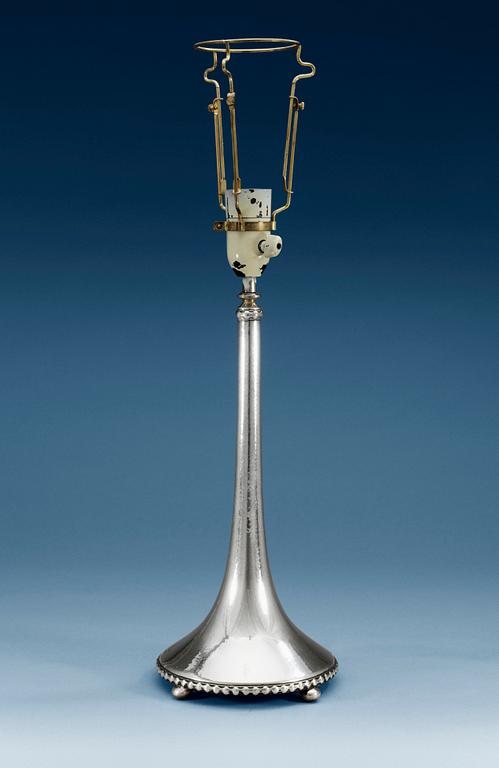 A FIRMA K ANDERSON silver table lamp, Stockholm 1917.