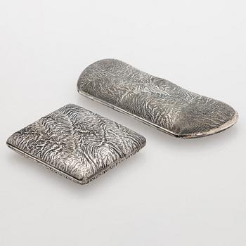 Etui och glasögonfodral, silver, samodorok-teknik, 1950-tal.