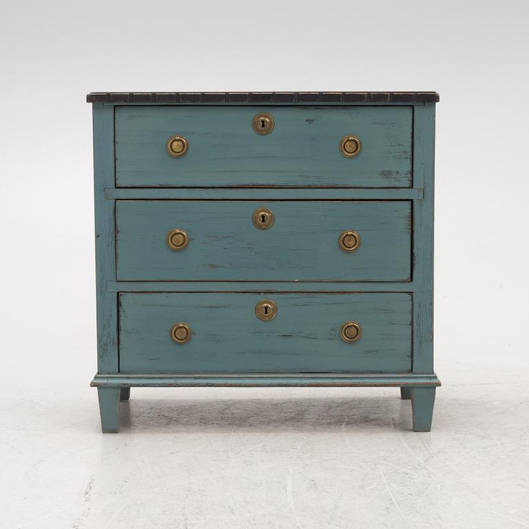 A chest of drawers, mid-20th Century.