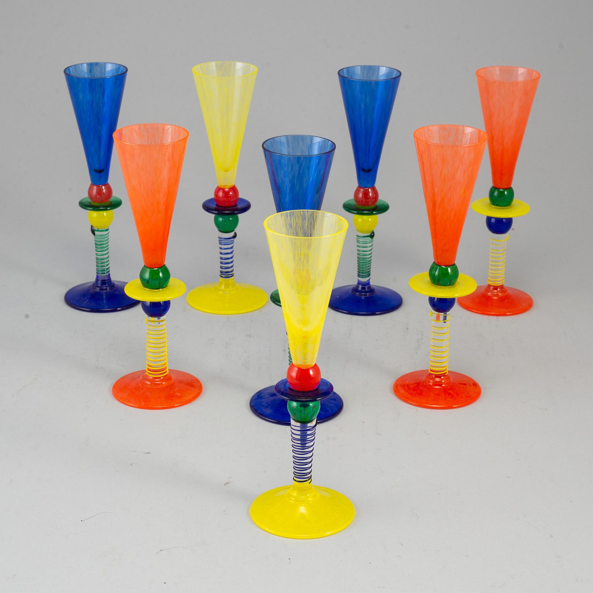BERIT JOHANSSON, glasservis "Harlequin", 22 dlr, Orrefors.