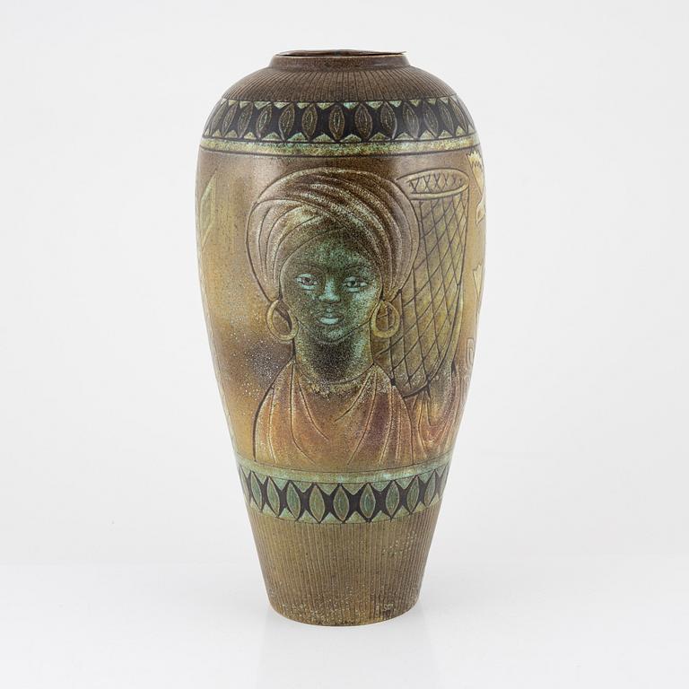 Bonni Rehnkvist, a ceramic vase, Törngrens krukmakeri, Falkenberg.