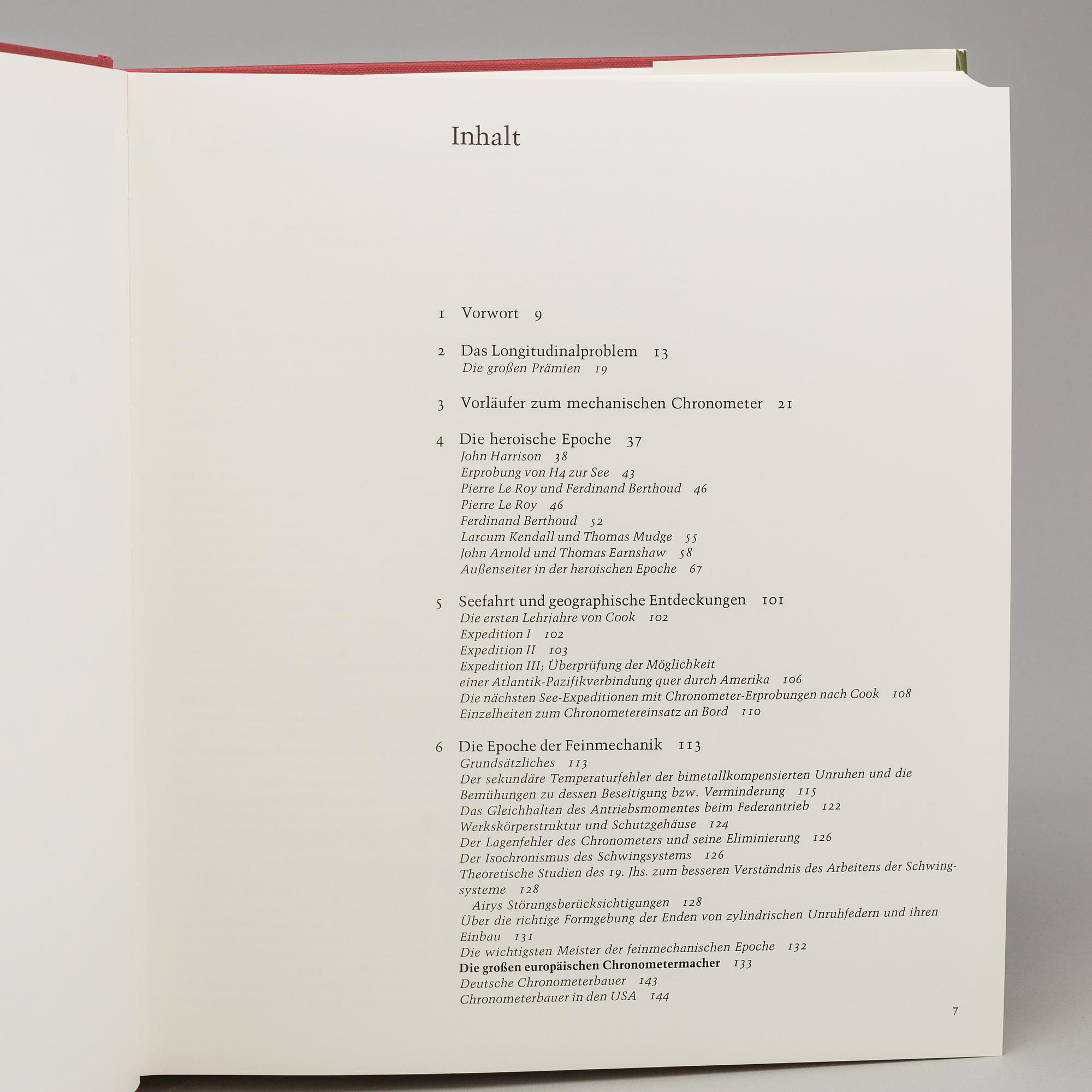 A set of 5 watch books.